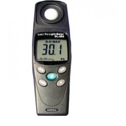 WIDE RANGE DIGITAL LIGHT METER