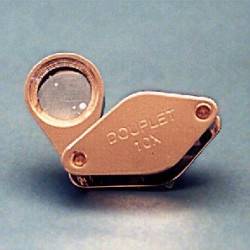 10X TRIPLET FOLDING MAGNIFIER